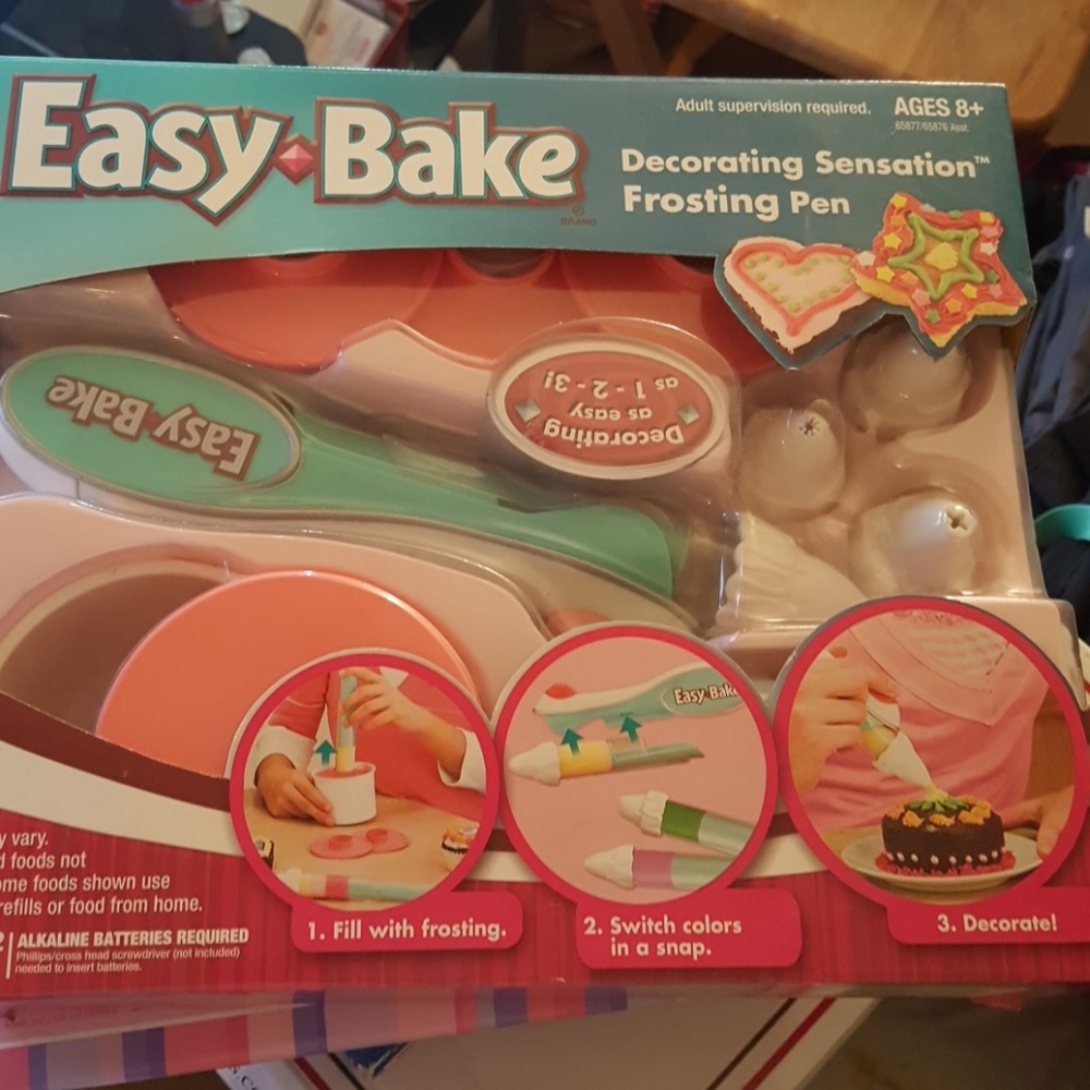 Easy Bake decorating frosting pen